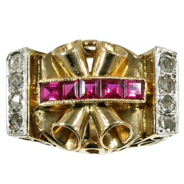 Sturdy pink gold retro ring with rose cut diamonds and carre cut rubies (image 2 of 15)